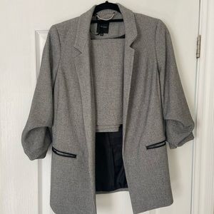 New Look Women’s Suit